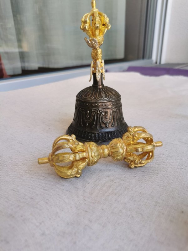 Cloche Tibétaine et Dorje taille M,Cloche Tibétaine et Dorje, méditation, yoga, cloche tibétaine, cloche et vajra, bell and bajra, Sadhana nepal