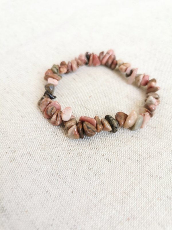 Bracelet rhodonite, bracelet pierre, bracelet pierre chips, cristal de roche, yoga, méditation, spiritualité, Sadhana Nepal