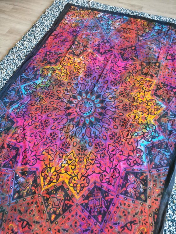 Tapisserie murale étoile rose, mandala , tapisserie murale, tapisserie, tapestry mandala, Sadhana nepal, yoga, méditation, déco, boho