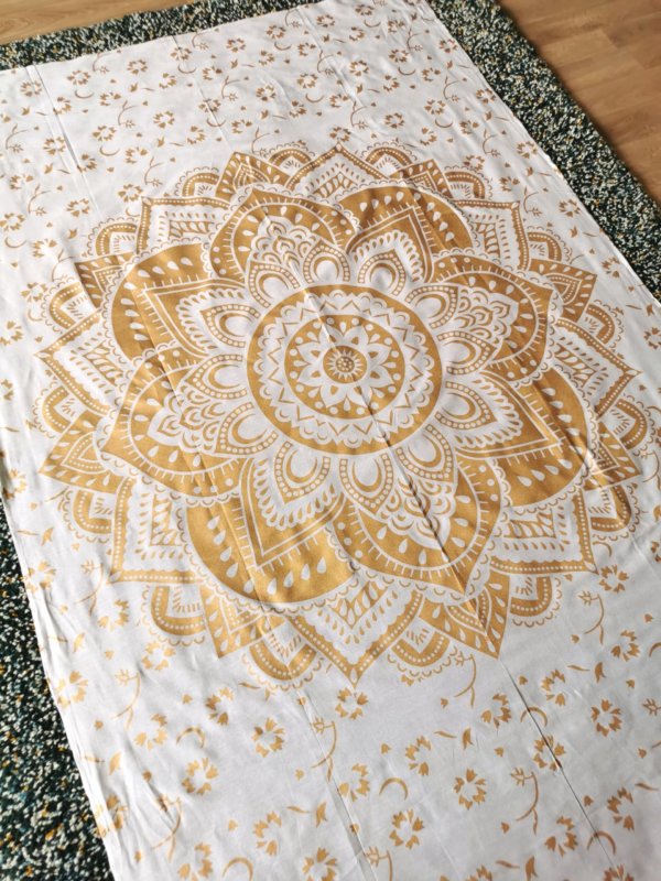 Tapisserie murale lotus doré, mandala , tapisserie murale, tapisserie, tapestry mandala, Sadhana nepal, yoga, méditation, déco, boho