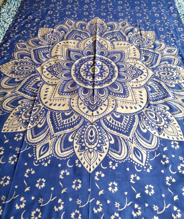 Tapisserie murrale lotus bleu, mandala , tapisserie murale, tapisserie, tapestry mandala, Sadhana nepal, yoga, méditation, déco, boho