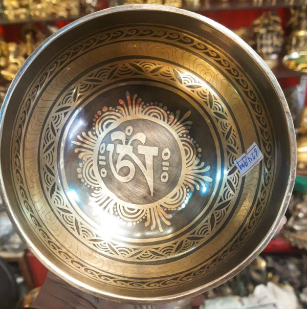 Bol chantant OM, bol himalayen, bol tibétain, bol de méditation, yoga, méditation, spiritualité, Sadhana Nepal