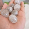 Quartz fumé roulée , pierre roulée, lithothérapie, pierres naturelles, pierres , quartz fumé, spiritualité, méditation, yoga , sadhananepal