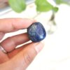 Lapis Lazuli roulée , pierre roulée, lithothérapie, pierres naturelles, pierres , lapis lazuli, spiritualité, méditation, yoga , sadhananepal